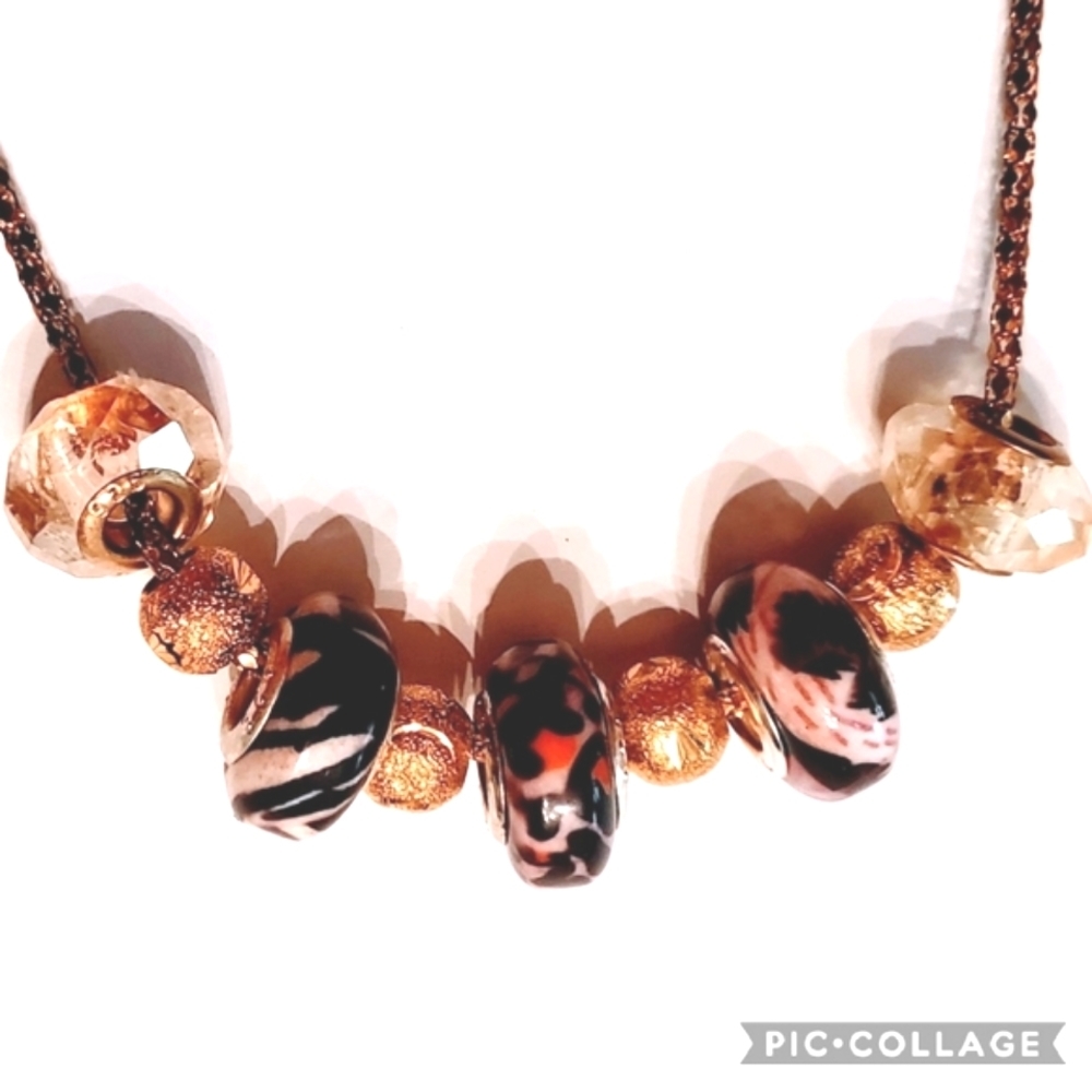 Animal print beads on gold fashion chain new